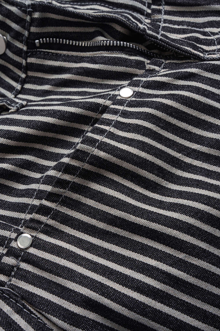 Pantalony s pruhovaným designem