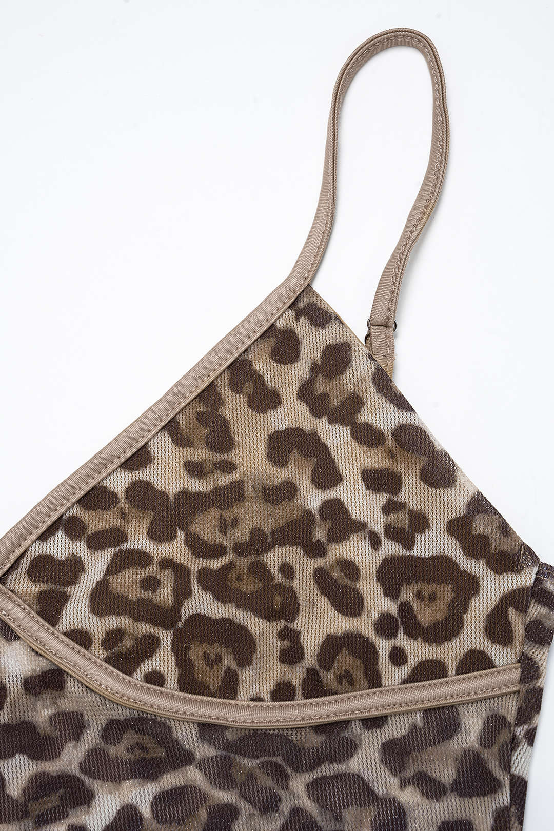Nejlepší top bez zad s leopardím designem a výstřihem do V